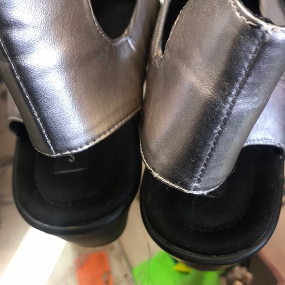 Steven by Steve Madden size 10 silver open toe shoes - Picture 4 of 7